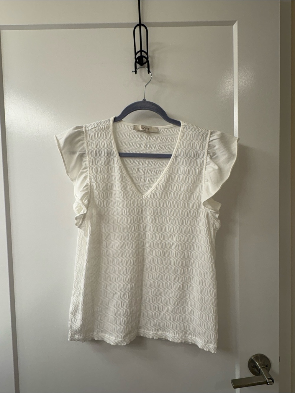 LOFT White Solid V-Neck Ruffle Sleeved Stretch Blouse Top SZ XL